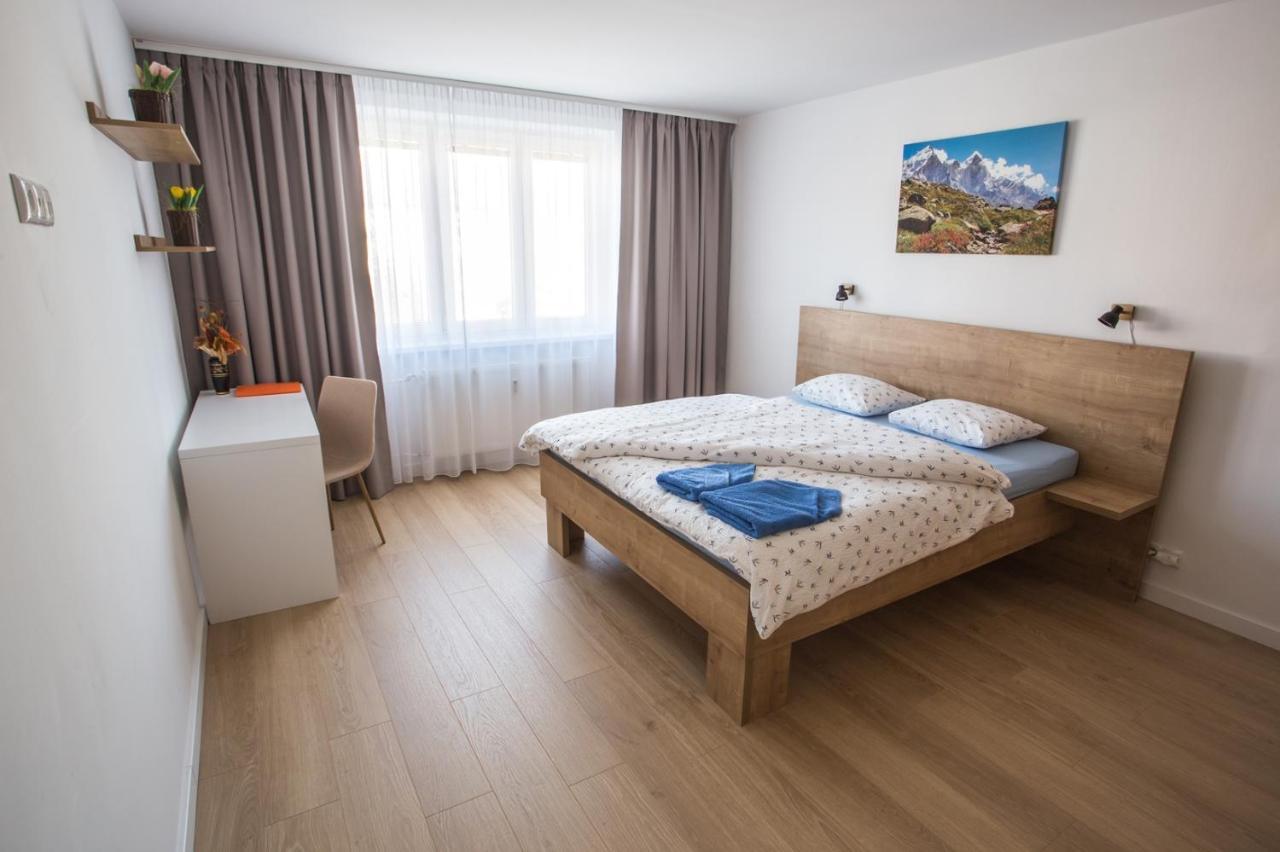 City Apartment Poprad Eksteriør billede